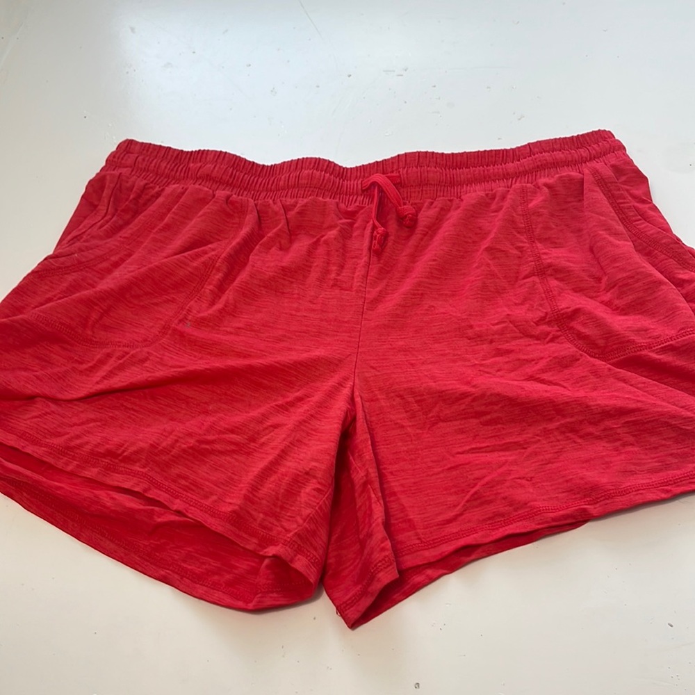 St Johns Bay XXL Red 5 Inch Short Elastic Waist Pull on Athletic Shorts